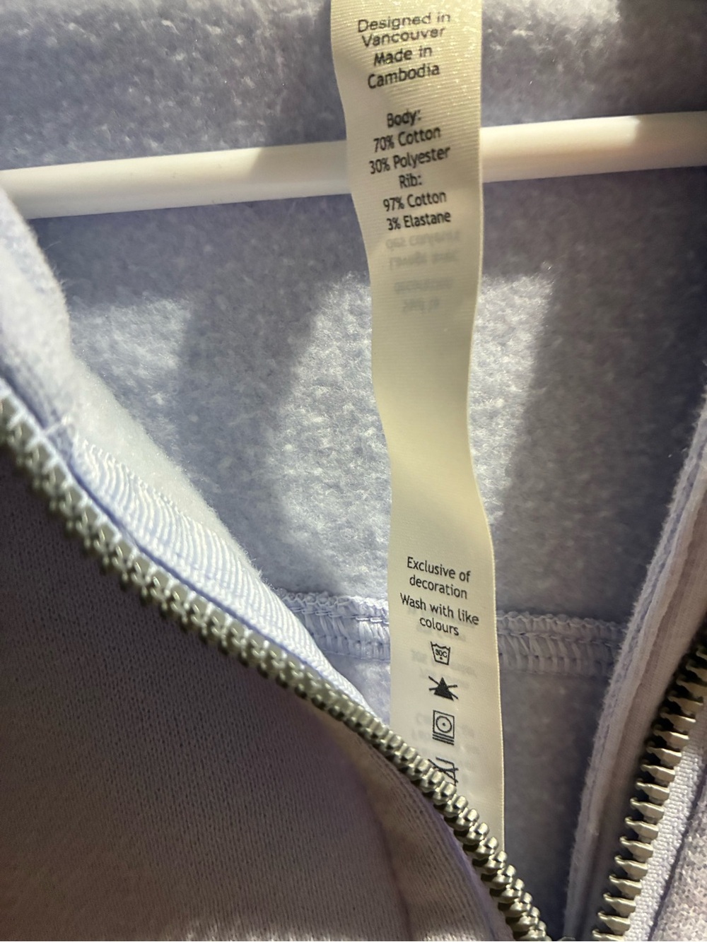 Lulu lemon Women's Lavender Half-Zip Hoodie Sweater - Picture 3 of 3